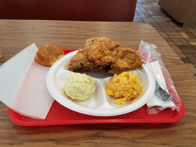 Lee's Famous Recipe Chicken