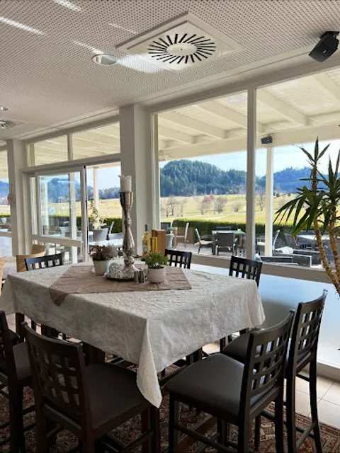 Clubrestaurant Green`s