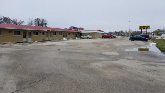 Fisher Branch Motor Hotel