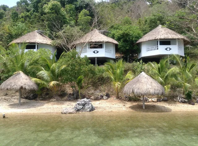 Iris Island Resort