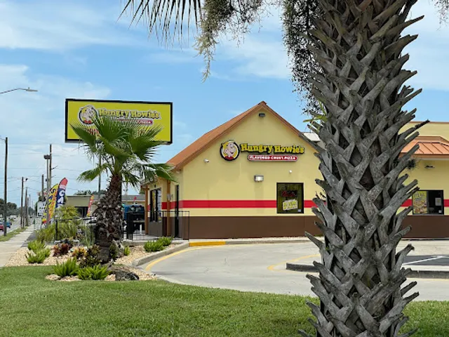Hungry Howie's Pizza & Subs