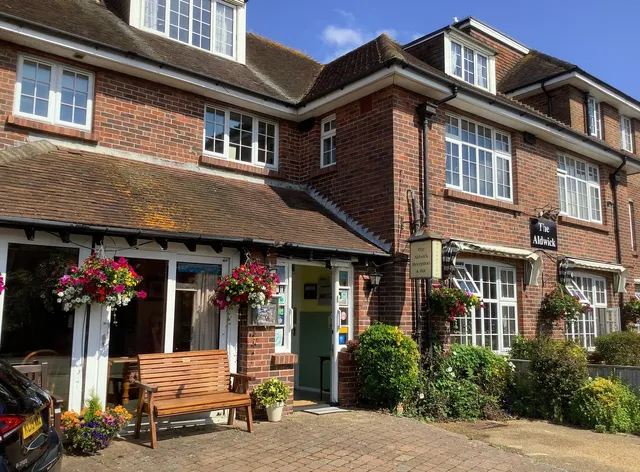 The Aldwick B & B (Book Direct for Best Prices)