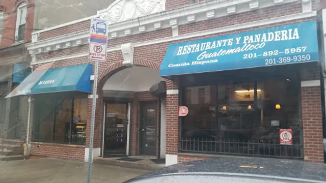 Restaurante y Panaderia Guatamalteco