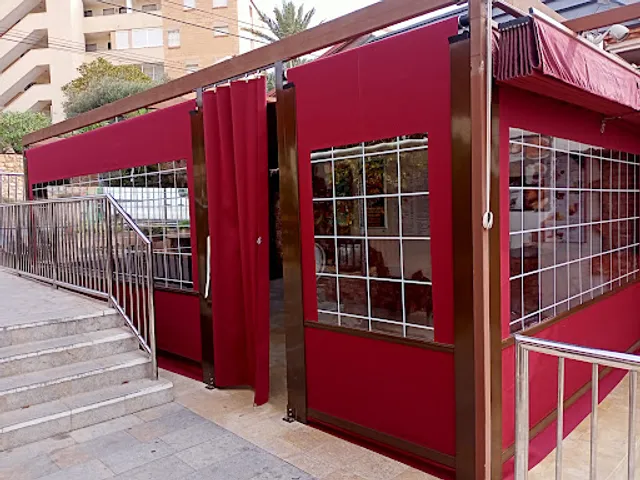 Vaiven - Heladeria, Cafeteria y Pub