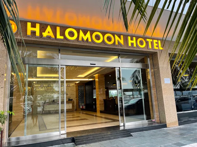 MoonHalo Ha Long Hotel