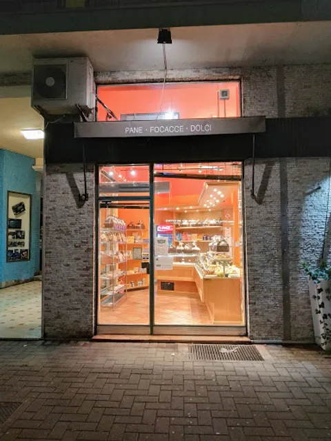 FORNERIA PASTICCERIA CARRA