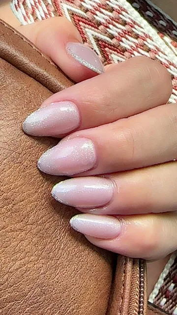 Purelux Nails Lounge