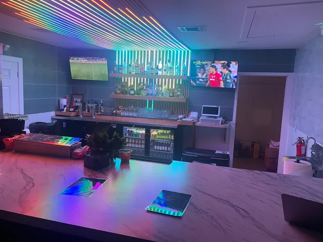 Bar 33 Degrees Celsius