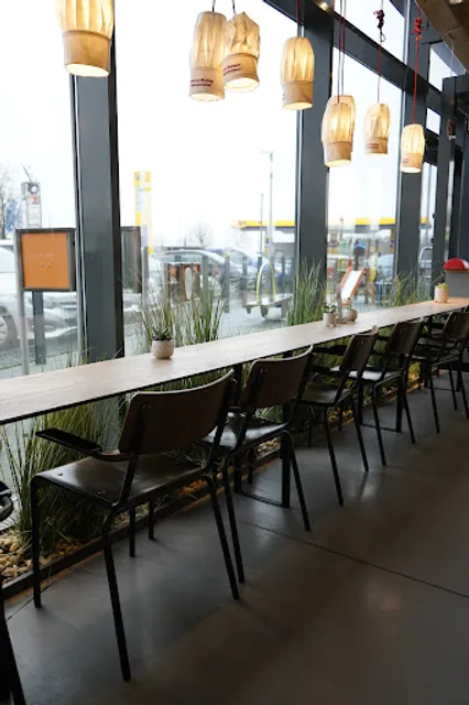 Junge Die Bäckerei.