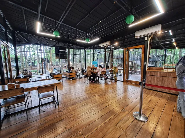 Hutan Jati Cafe & Gelato
