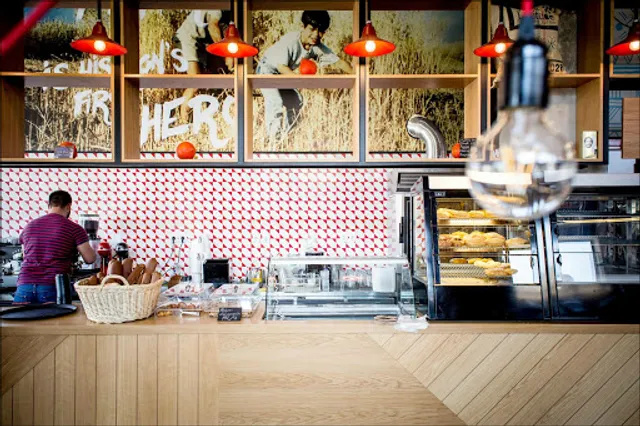 Ηρώων 42 - Pita & Burger bar