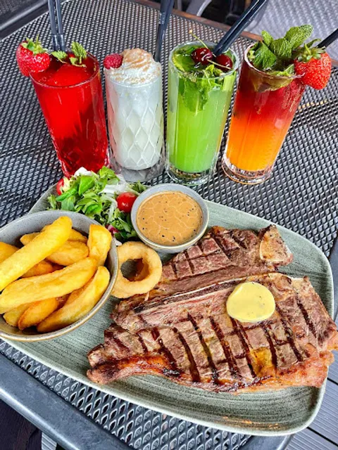 Grillz Steaks & Desserts