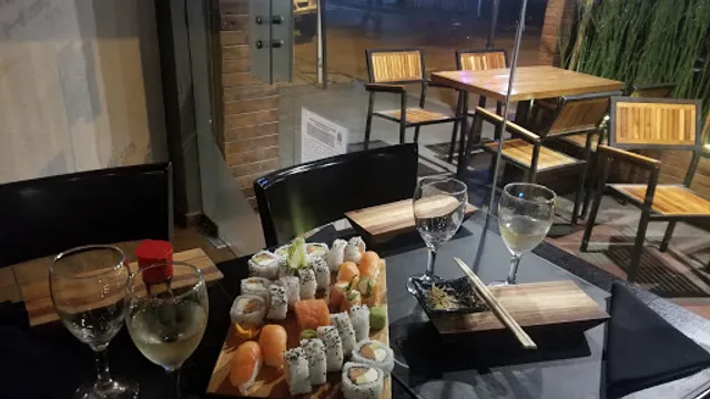 MIHANA Sushi - Ramos Mejia (Solo Delivery)