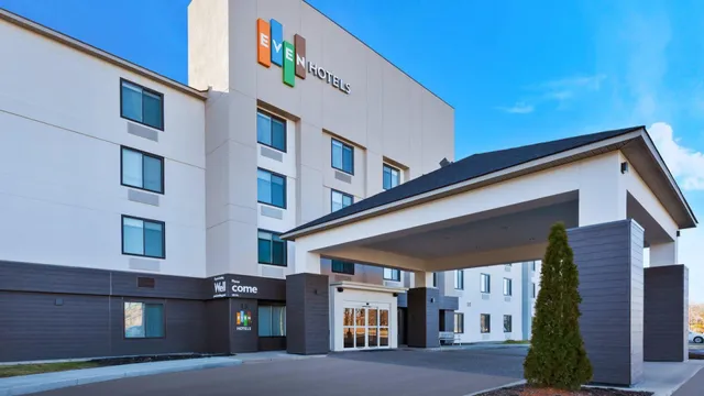 EVEN Hotel Ann Arbor S - University Area by IHG