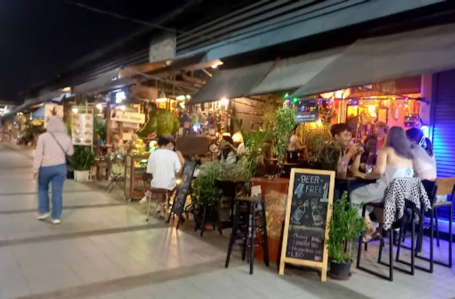 Bang Sue Junction Shopping Center