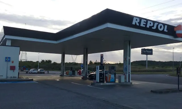 Service Area La Pausa