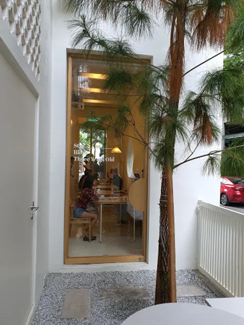 Three Years Old Cafe