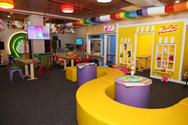 Hippopotamus -The Kids Restaurant