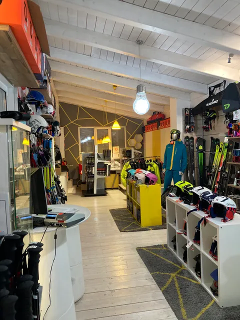 Ski-Shop.ro | Volkl | Dalbello/Marker/ Leki | Tecnica / Briko/ Maplus/ Microgate
