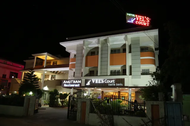 Vels Court Hotel