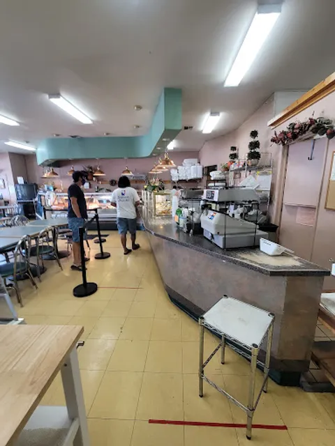 Island Gourmet Restaurant & Market