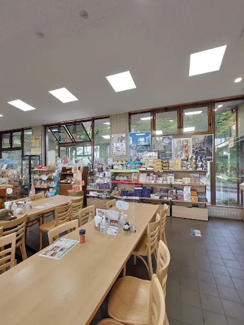 軽食コーナー（道の駅 箱根峠）