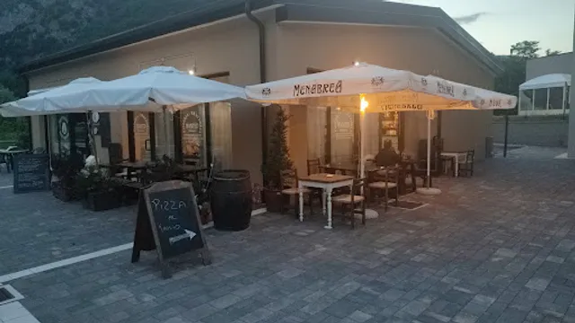 Pizzeria trattoria wanted