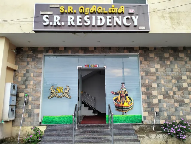 HOTEL SR RESIDENCY