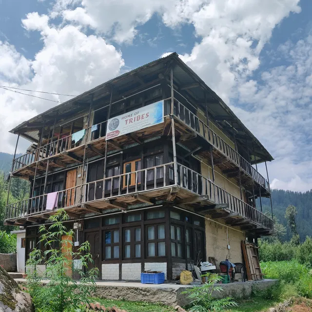 YOLO Backpackers - Parvati Valley