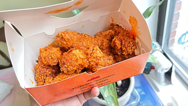 Hanyang Chicken Flushing (한양치킨)