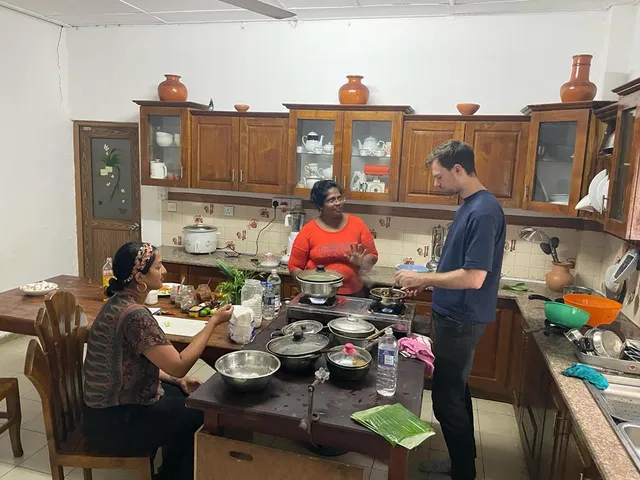 Lucky Fort Restaurant And Cooking Class And Boat Rides