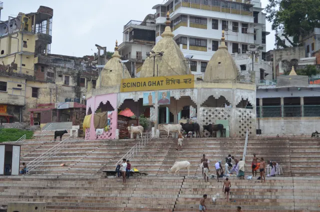 Somit Paying Guest House