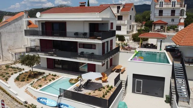 Viva by the sea Apartments