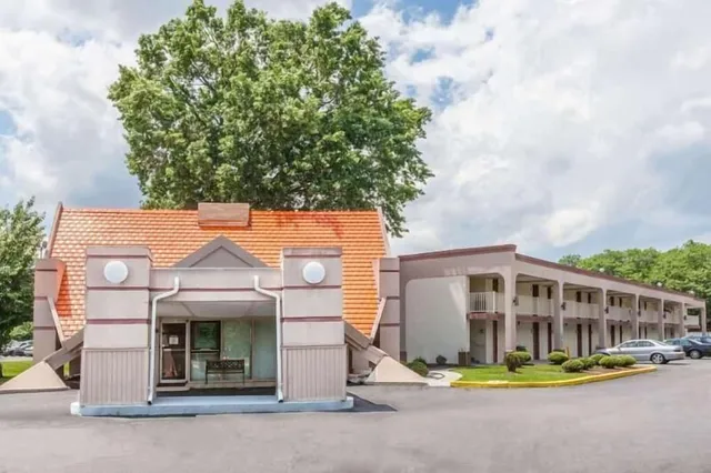 Motel 6 Lawrenceville