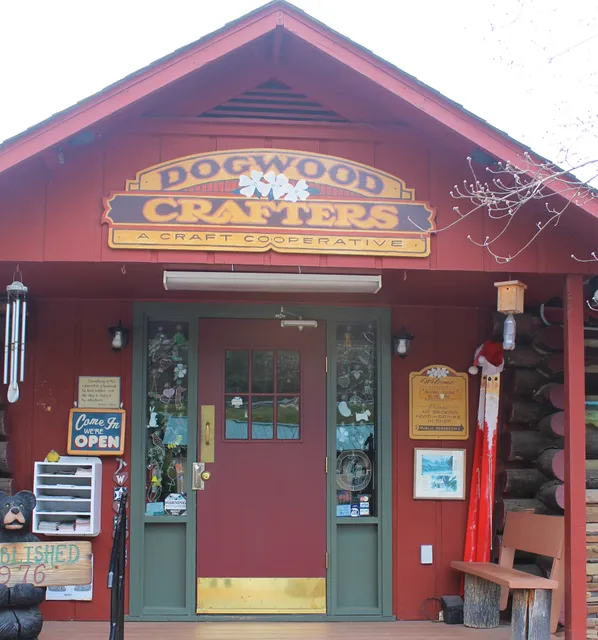 Dogwood Crafters