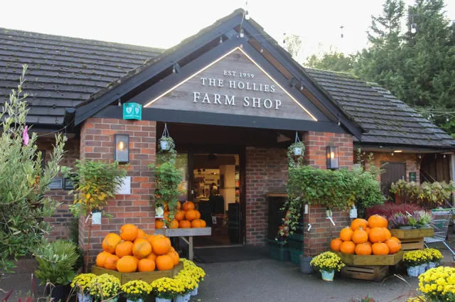 The Hollies Farm Shop