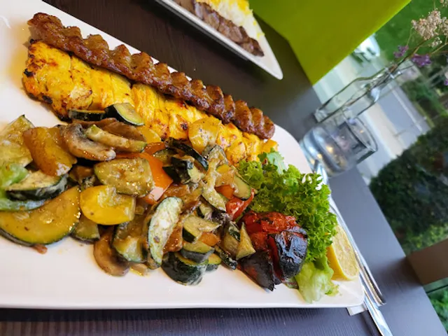 Olive Restaurant - Authentische Persische Spezialitäten