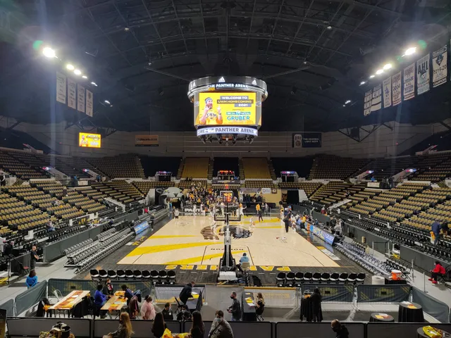 UW-Milwaukee Panther Arena