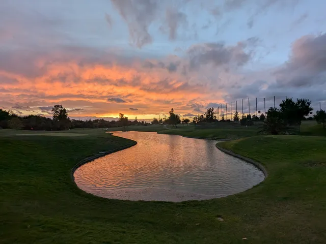 Los Lagos Golf Course