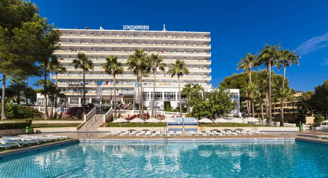 Caramelo Calviá Beach