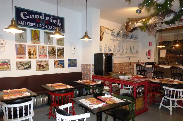 Amanecer Country Mex