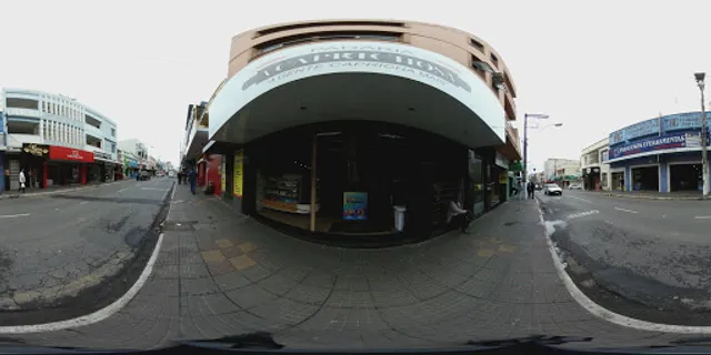 Padaria e Confeitaria A Caprichosa - Loja 3