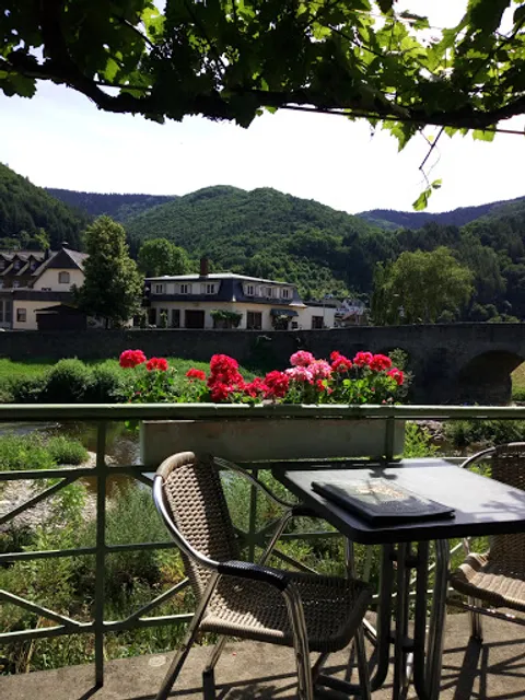 Weingut & Restaurant St. Nepomuk