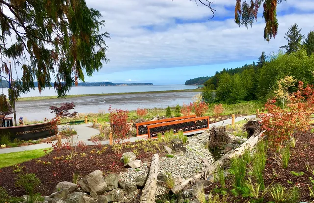 Jamestown S'Klallam Art Gallery