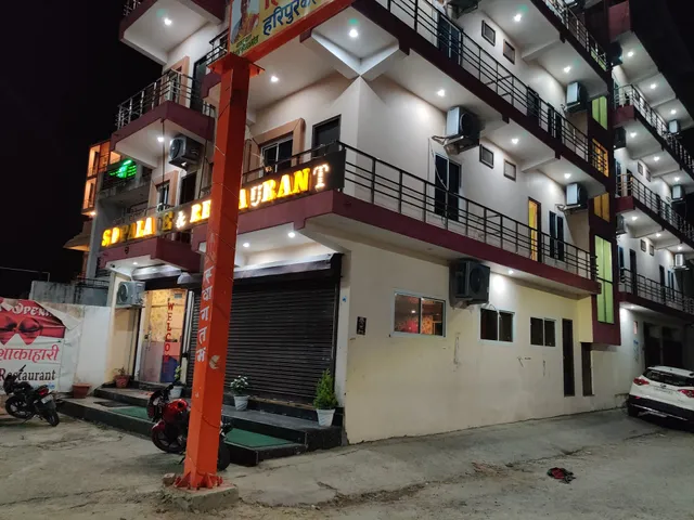 OYO Hotel S D Palace