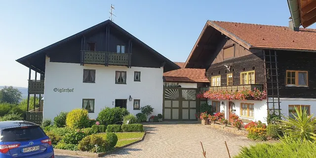 Altmann Johann Pension und Hofladen