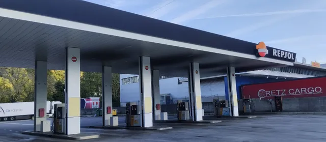 Estación de Servicio Repsol in Irun, Spain - reviews,open hours,photo ...