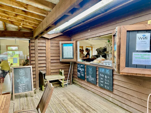 The Waterside Café