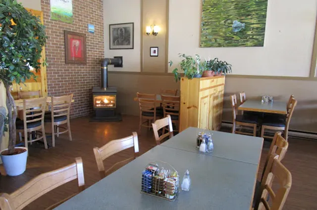 Justamere - Café | Bistro | Bakery