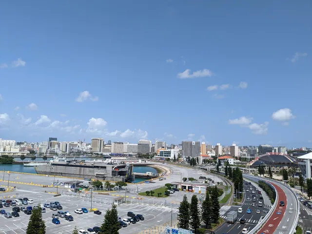 Share Room in Naha Airport